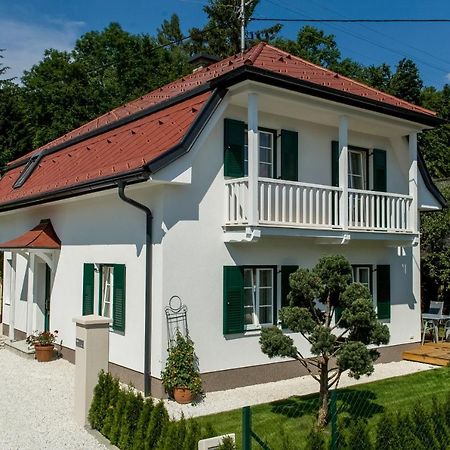 Ferienhaus Kleine Gartenvilla Pörtschach am Wörthersee Exterior foto